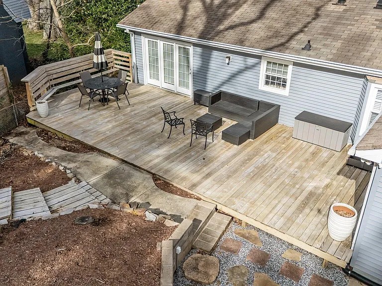 Rear deck