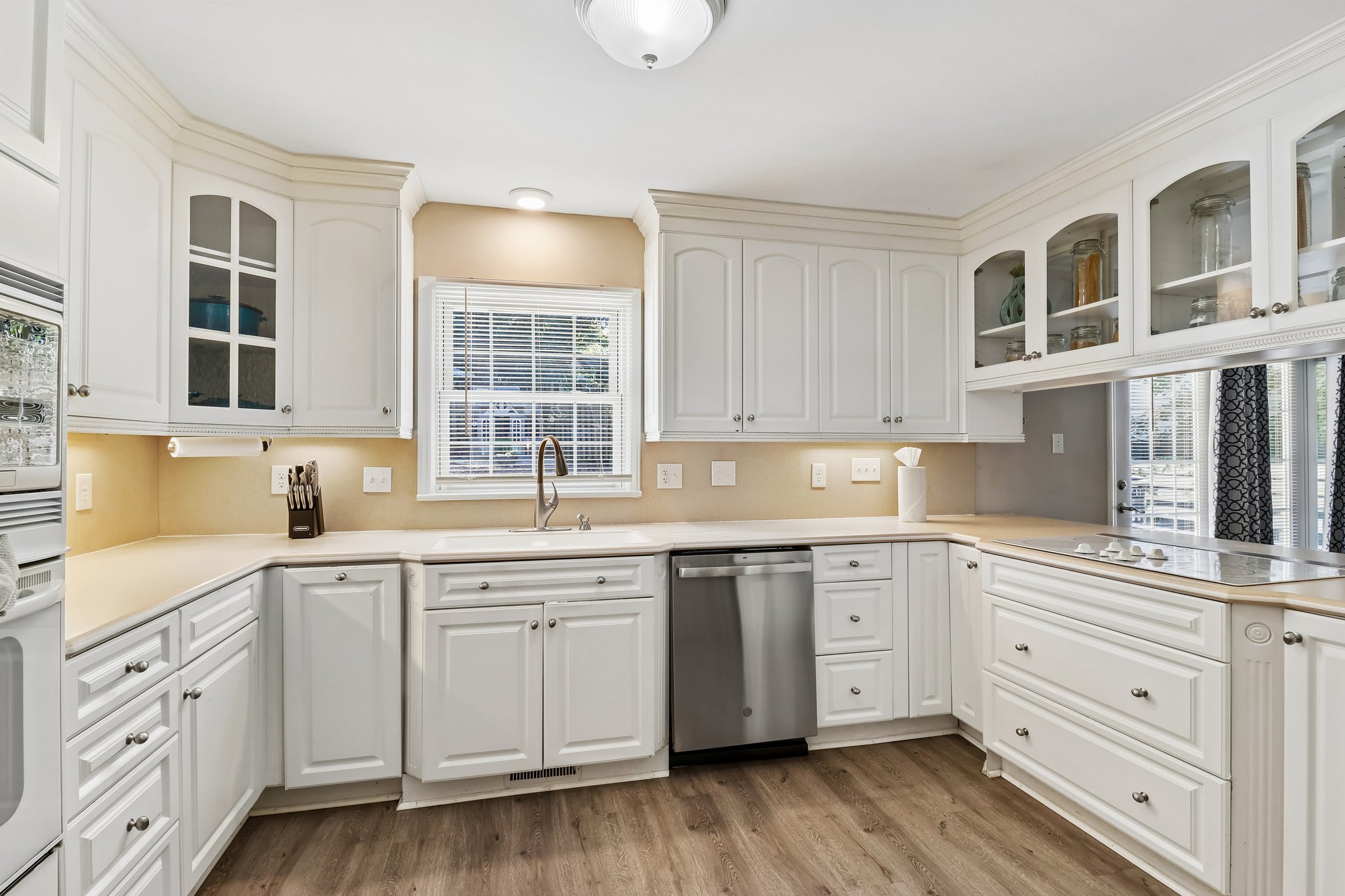 Main-level kitchen